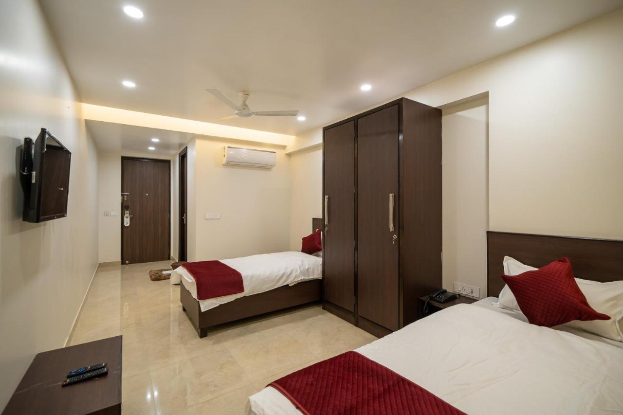 Hotel Sheerha Royal Residency-Near Jaipur Airport Esterno foto