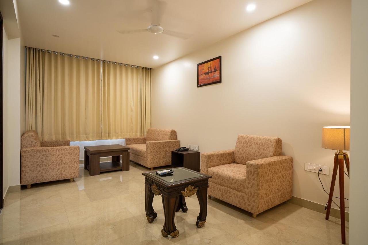 Hotel Sheerha Royal Residency-Near Jaipur Airport Esterno foto